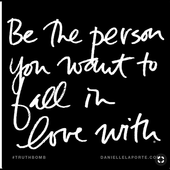 Meet your Posher, Ashley - Picture 5 of 6